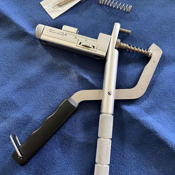 Watch Band Sizing Tool with extra pin and spring - Picture 6 of 6